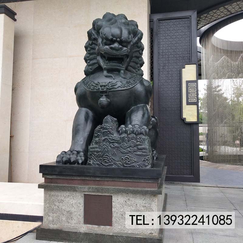 铸铜狮子雕塑厂家 铜狮子雕塑门口狮子摆件